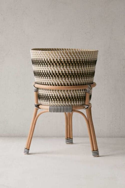 Bistro 12” Rattan Planter + Stand image
