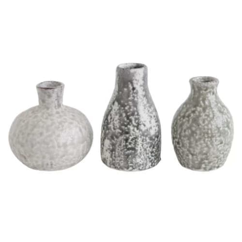Terracotta Vases Distressed Grey image