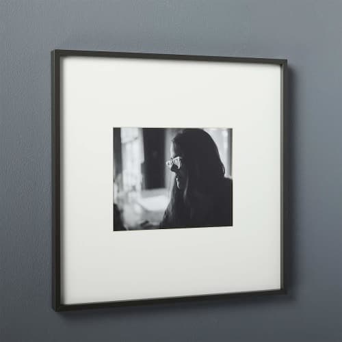GALLERY BLACK PICTURE FRAME WITH WHITE MAT 8"X10" image