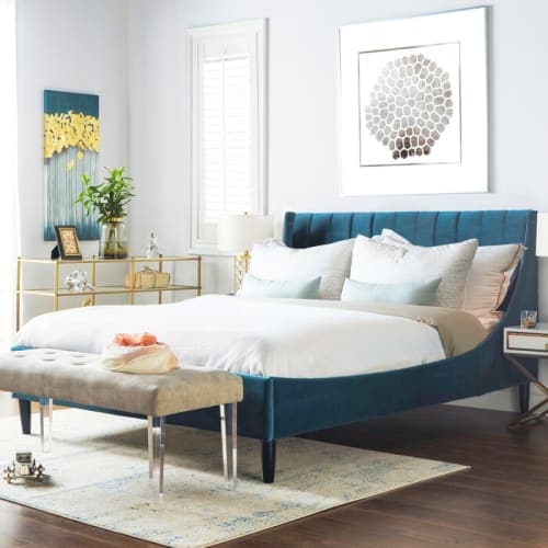 Ciceklic Tufted Upholstered Low Profile Platform Bed image