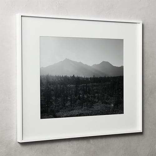 GALLERY WHITE FRAME WITH WHITE MAT image
