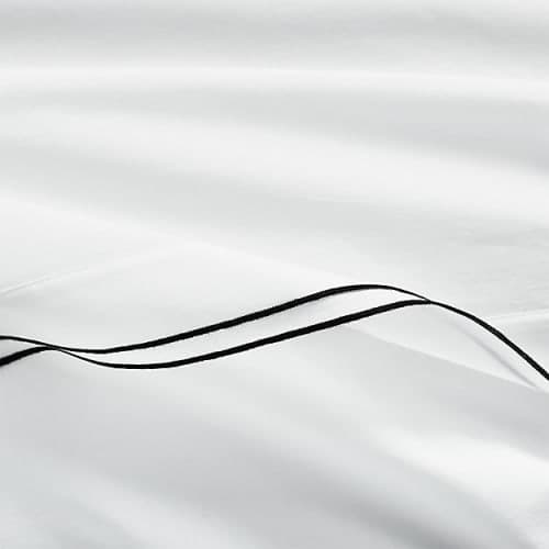 Overlock White With Black Trim Sheet -queen image